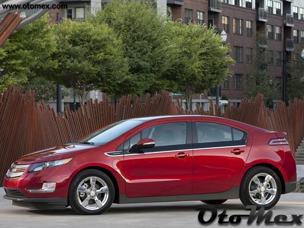 Chevrolet-Volt_2011